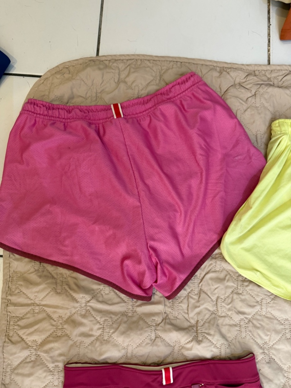Small pink Tracksmith x j crew shorts - Picture 2 of 3